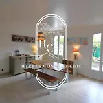 Duplex Au Coeur Du Port D\'Hyeres- Plages Parking By Hc