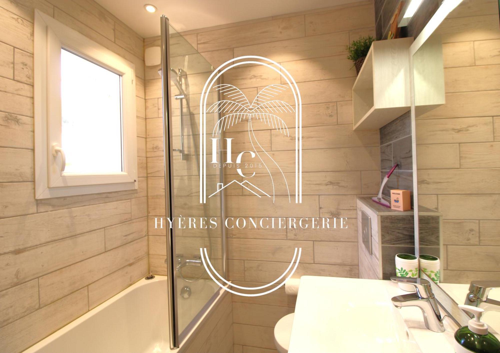 Duplex Au Coeur Du Port D'hyeres- Plages Parking By Hc Apartment *