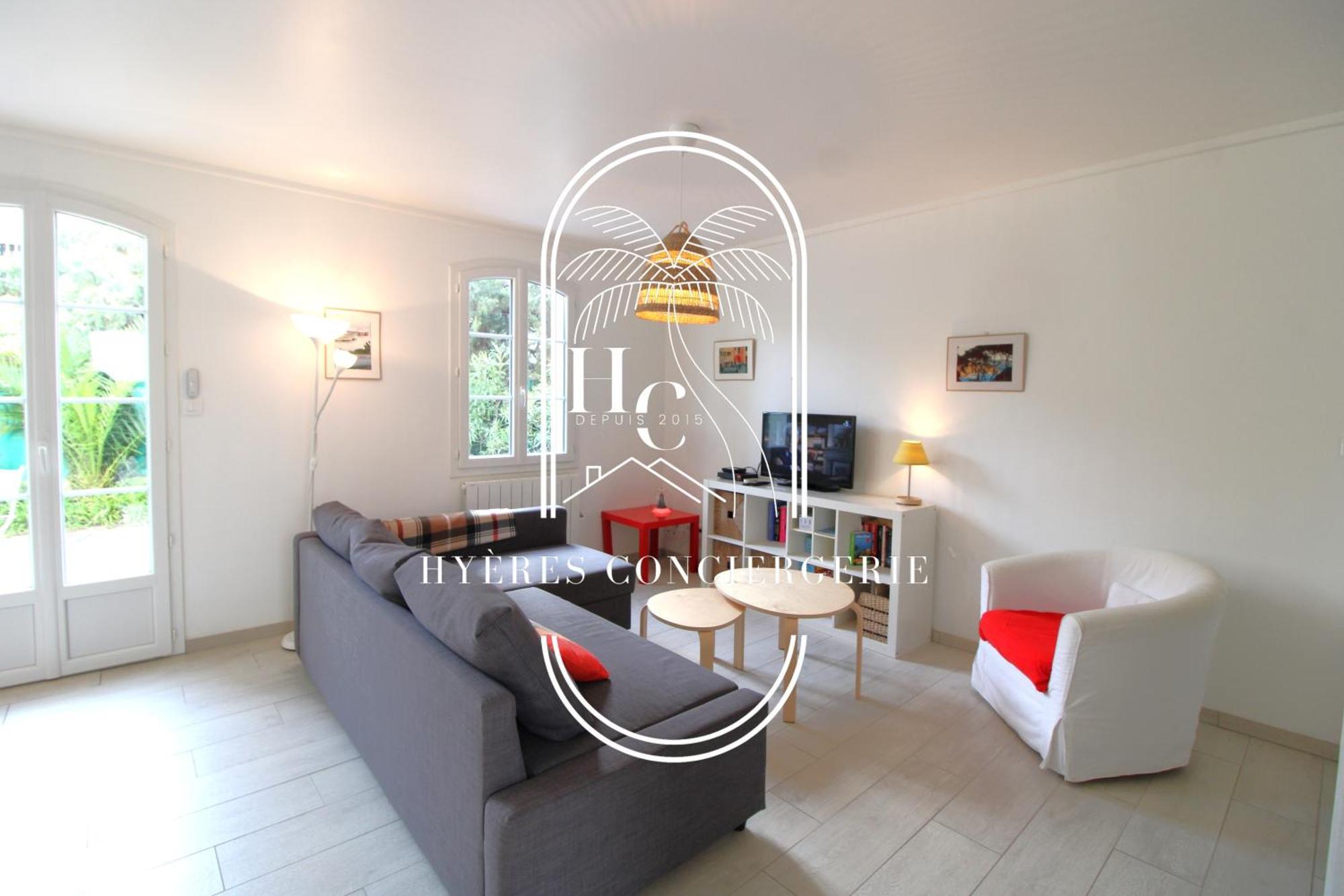 Duplex Au Coeur Du Port D'hyeres- Plages Parking By Hc Apartment