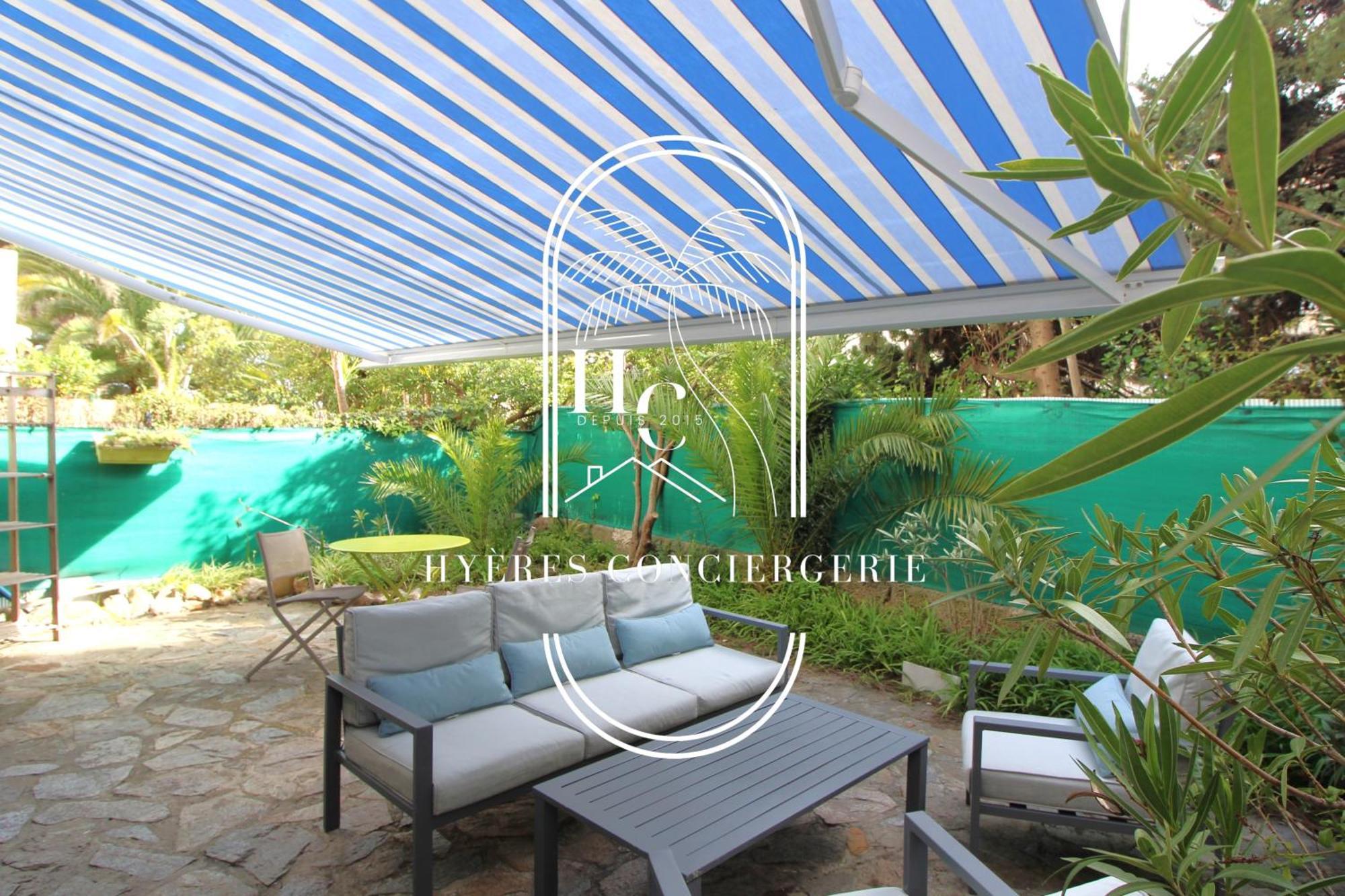 Duplex Au Coeur Du Port D'hyeres- Plages Parking By Hc *
